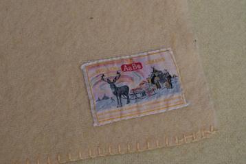 ABEE wollen deken geel beschikbaar voor biedingen