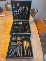 9 persoons delig sola bestek set in doos casette, Ophalen of Verzenden, Zo goed als nieuw, Rvs of Chroom