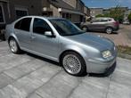 Volkswagen Bora 2.8 V6 4-Motion Zeldzaam Japan import Uniek, Auto's, Volkswagen, Stoelverwarming, Bora, Leder, Handgeschakeld