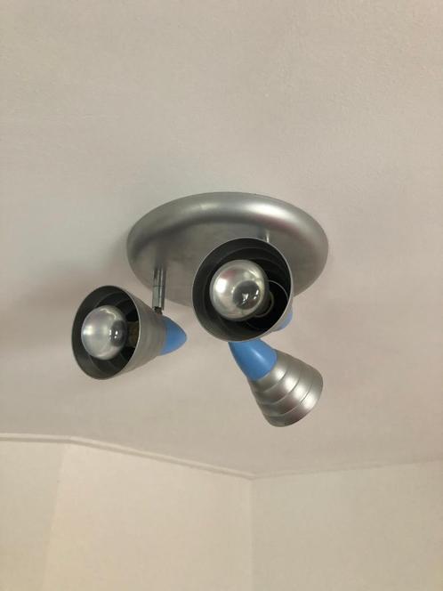 Design plafondlamp met 3 spots., Huis en Inrichting, Lampen | Spots, Zo goed als nieuw, Plafondspot of Wandspot, Metaal of Aluminium
