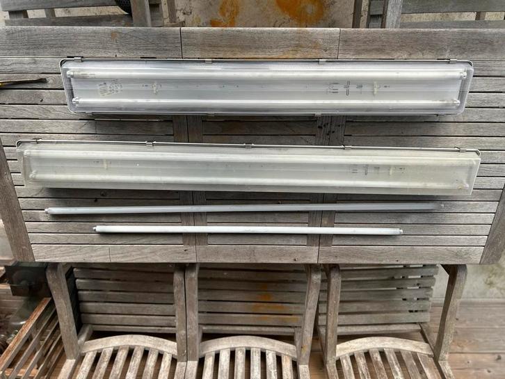 Dubbele TL Armaturen + Reserve Lampen, Doe-het-zelf en Verbouw, Bouwverlichting, Gebruikt, Lamp met armatuur, 50 tot 200 watt