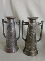 2x metalen Art Nouveau vaasjes.  Set, Ophalen of Verzenden