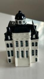 KLM Huisje 100 - Special Edition - Nieuw!, Verzamelen, KLM Huisjes, Ophalen of Verzenden, Nieuw, 81 t/m 91, Gevuld