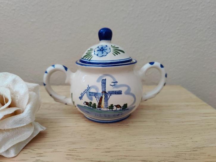 Unieke Delfts Blauwe vintage suikerpot, met de hand geverfd, Antiek en Kunst, Antiek | Keramiek en Aardewerk, Verzenden