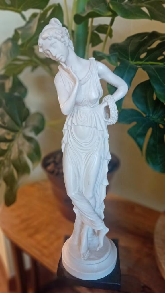 Beeld van Griekse Godin, Antiek en Kunst, Kunst | Beelden en Houtsnijwerken, Ophalen of Verzenden