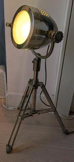 LAMP-Light with Tripod Stand, Huis en Inrichting, Lampen | Vloerlampen, Ophalen, Gebruikt, Minder dan 100 cm