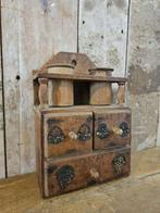 oud hongaars kruidenkastje ``WOONWINKEL RUSTIEK``, Antiek en Kunst, Curiosa en Brocante, Ophalen of Verzenden