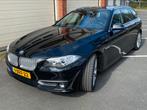 BMW 5-Serie 2.0 520I AUT 184 PK Sedan 2014 Zwart, Auto's, Origineel Nederlands, Te koop, 2000 cc, 5 stoelen