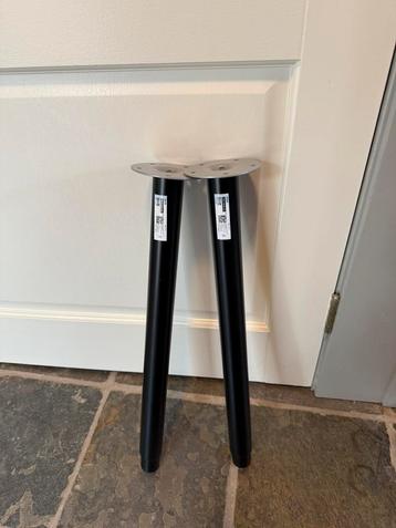 2 x IKEA Olov zwart verstelbare poten beschikbaar voor biedingen