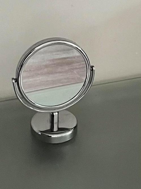 Miomare 5x vergrotende make-up spiegel, Sieraden, Tassen en Uiterlijk, Uiterlijk | Cosmetica en Make-up, Gebruikt, Toebehoren
