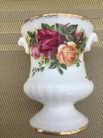 Royal Albert  OLD COUNTRY ROSE  LEPELVAASJE, Ophalen of Verzenden