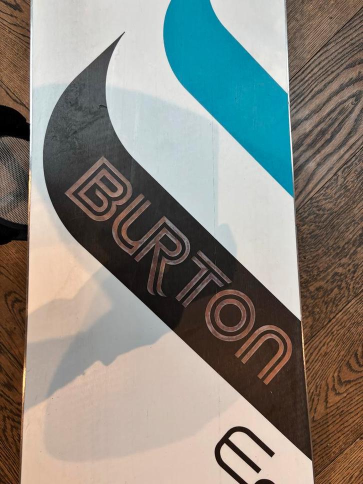 Burton Feelgood 150cm incl. bindingen - Opknapper, Sport en Fitness, Snowboarden, Gebruikt, Board, Ophalen of Verzenden