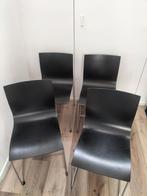 Set van 4 zwarte Italiaanse stoelen, Ophalen, Zwart, Zo goed als nieuw, Vier