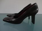 GRATIS VERZENDEN | PAUL WARMER leren bruine pumps 39.5, Bruin, Verzenden, Zo goed als nieuw, Schoenen met hoge hakken