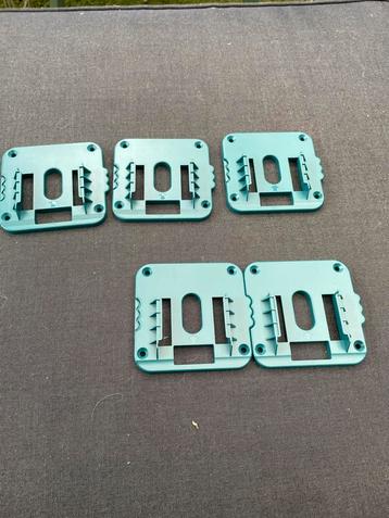 5x accu houders voor makita 18V accu’s beschikbaar voor biedingen