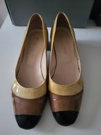 Pump maat 39 bruin/beige klein hakje, Ophalen of Verzenden, Zo goed als nieuw, Bruin