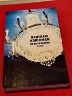GESIGNEERD De huisvriend. Bertram Koeleman. 2013 (1e druk), Ophalen of Verzenden, Zo goed als nieuw, Nederland