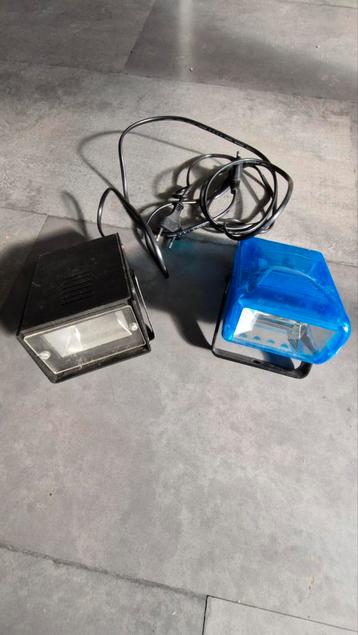 2 Stroboscopen - Disco Verlichting beschikbaar voor biedingen