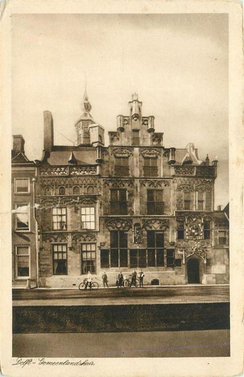 (386-260-049) Delft Gemeenlandshuis, Verzamelen, Ansichtkaarten | Nederland, Zuid-Holland, Verzenden
