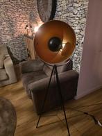 Goud met zwart industriële lamp., Huis en Inrichting, Lampen | Vloerlampen, Ophalen, Zo goed als nieuw, Industriële lamp, 150 tot 200 cm