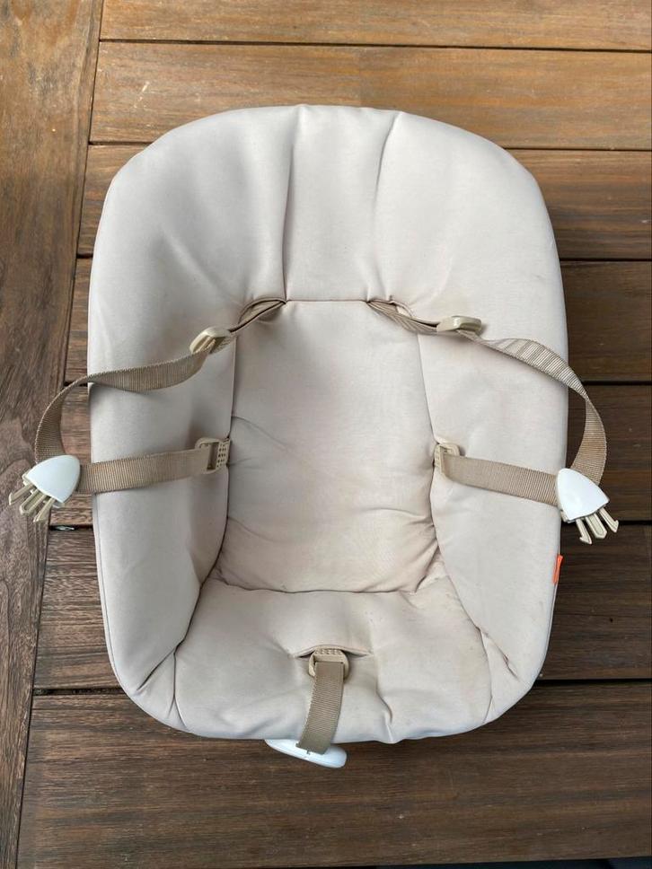 Stokke newborn zitje met hoes, Kinderen en Baby's, Kinderstoelen, Gebruikt, Overige typen, Gordel(s), Ophalen of Verzenden