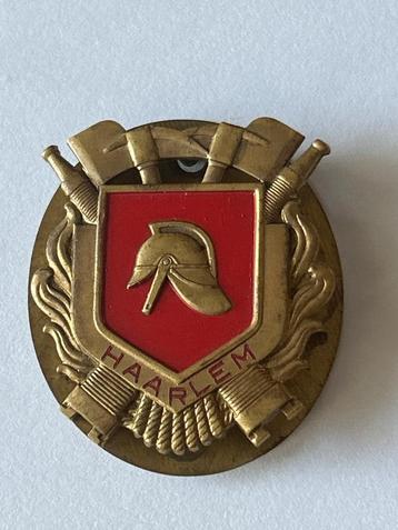 Oud Brandweer Haarlem embleem / insigne beschikbaar voor biedingen