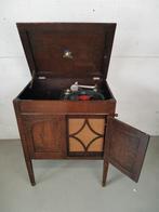 Grammofoon cabinet Silvaphone, Ophalen