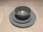 Grijze Keramische Borden set IKEA, Huis en Inrichting, Keuken | Servies, Ophalen, Gebruikt, Keramiek, Bord(en)