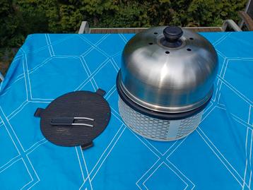 Witte cobb bbq met grillplaat beschikbaar voor biedingen