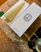 Diptyque Sapin geurkaars 900 gram, nieuw!, 25 tot 50 cm, Nieuw, Ophalen of Verzenden, Crème