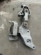 Mercedes-Benz Vito W447 motorsteun (A4472410713), Ophalen