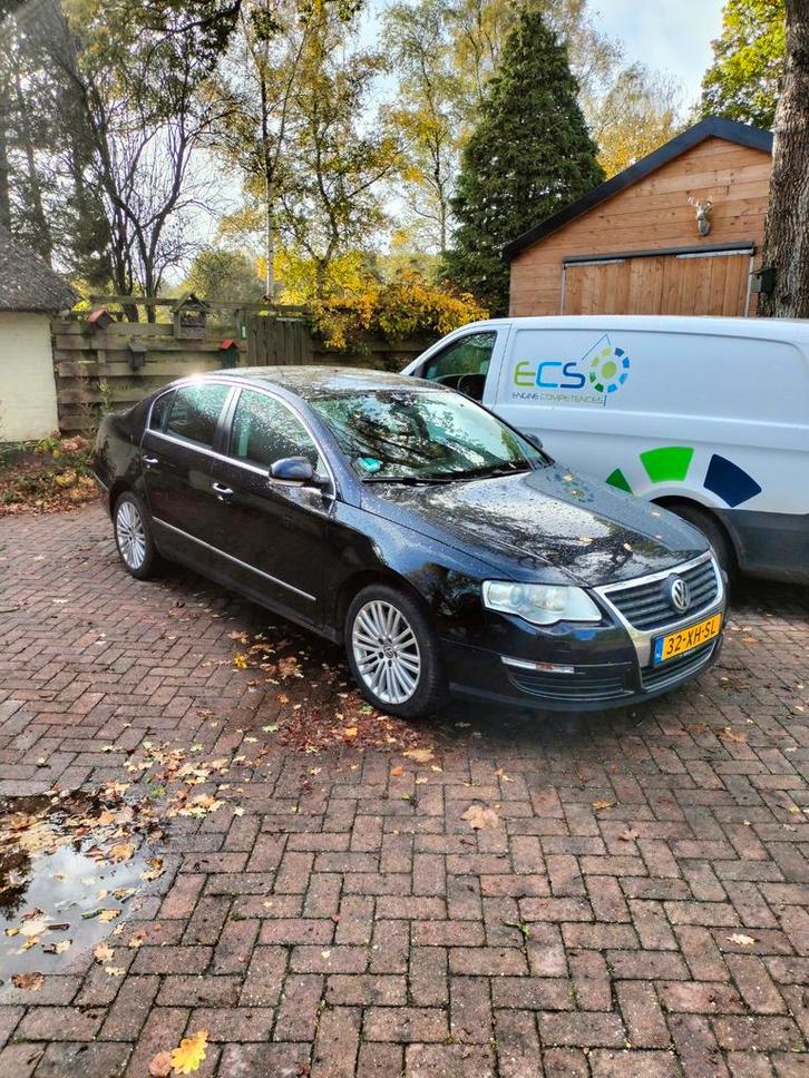 Volkswagen Passat 3.2 FSI 184KW 4M AUT 2007 Zwart, Auto's, Volkswagen, Bedrijf, Passat, 4x4, ABS, Airbags, Airconditioning, Bochtverlichting