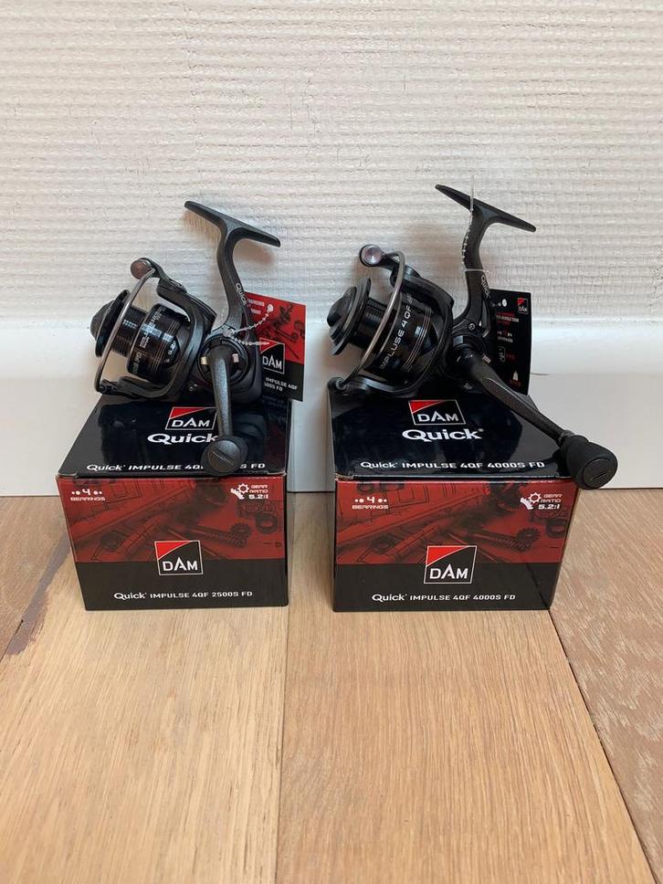Nieuwe Dam Quick Impulse 4QF 2500 & 4000 molens, 4 lagers, Watersport en Boten, Hengelsport | Roofvissen, Nieuw, Molen, Ophalen of Verzenden
