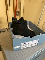 Korte zwarte laarsjes durea nubuck 7 1/2 maat 41/41 1/2, Kleding | Dames, Schoenen, Durea, Schoenen met lage hakken, Zwart, Ophalen of Verzenden