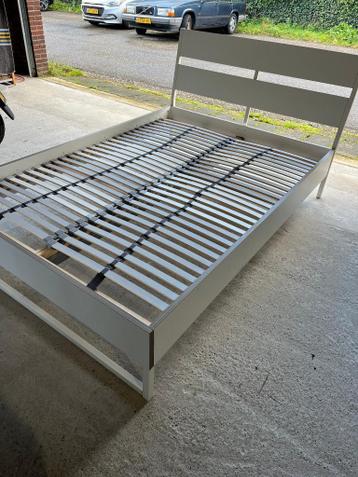 IKEA Trysil bedframe 140x200 (incl. laten bodems) - afbeelding 7