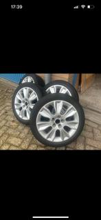 Audi A1 winterbanden set 195/50R16, Auto-onderdelen, Banden en Velgen, Gebruikt, 16 inch, Banden en Velgen, Personenwagen