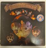 Three Dog Night. Around the world with Three Dog Night. 2 LP, Ophalen of Verzenden, 1960 tot 1980, 12 inch