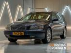 Volvo V70 2.3 T-5 | CLIMA | CRUISE | TREKHAAK | 251PK, Origineel Nederlands, Te koop, Huisgarantie, Zilver of Grijs