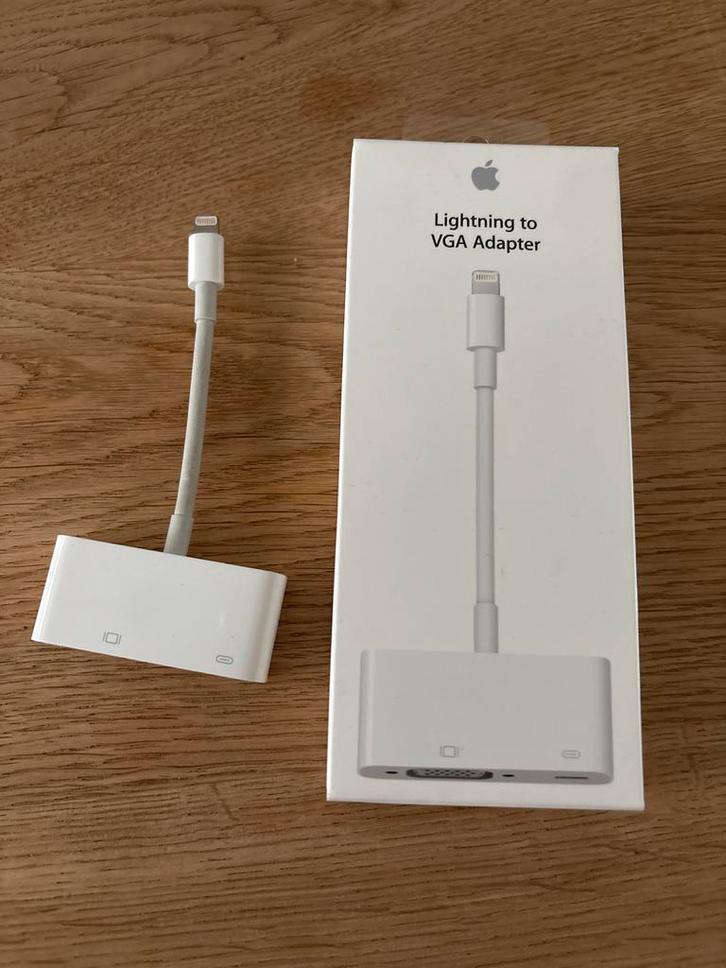 Apple Lightning naar VGA Adapter, Audio, Tv en Foto, Audiokabels en Televisiekabels, Gebruikt, Overige kabels, Minder dan 2 meter