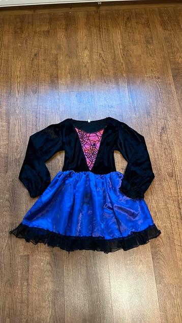 Halloween heksen jurkje beschikbaar voor biedingen