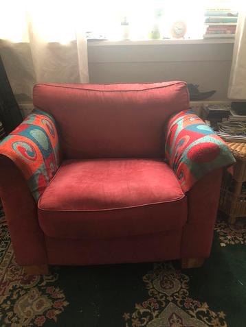 Love Seat - brede fauteuil beschikbaar voor biedingen