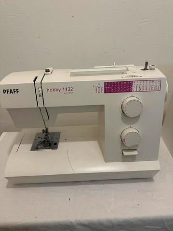 PFAFF HOBBY 1132  Naaimachine beschikbaar voor biedingen