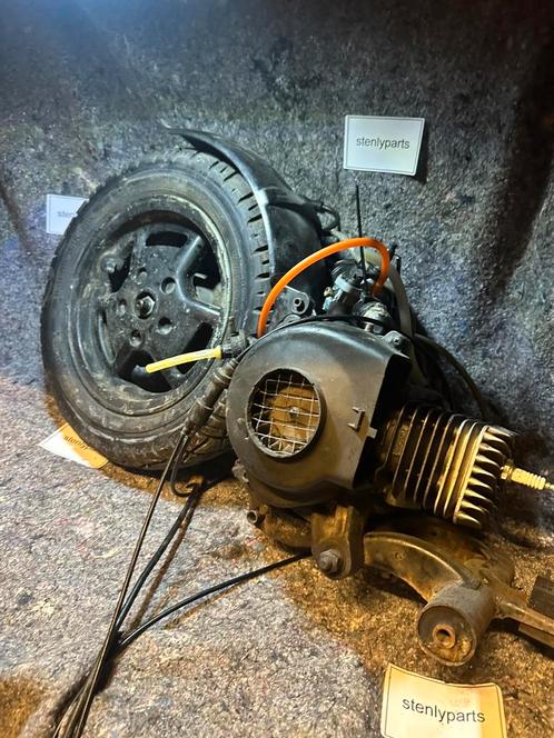 type 1/2/3 blok 50 cc, Fietsen en Brommers, Brommeronderdelen | Algemeen, Zo goed als nieuw, Blok, Ophalen of Verzenden