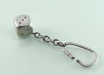 Antieke zilveren sleutelhanger dobbelsteen, Ophalen of Verzenden, Zilver