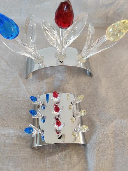 Swarovski 2 x standaard met tulpen, Verzamelen, Swarovski, Zo goed als nieuw, Overige typen, Ophalen