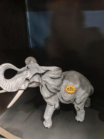 Olifant Beeld beschikbaar voor biedingen