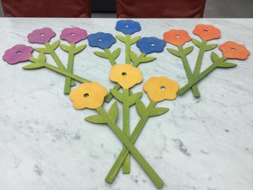 Fleurige bloemen van hout! beschikbaar voor biedingen
