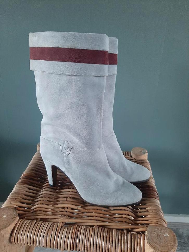 NIEUW! Leren laarzen van Pertti Palmroth. Maat 38, Kleding | Dames, Schoenen, Zo goed als nieuw, Hoge laarzen, Grijs, Ophalen of Verzenden