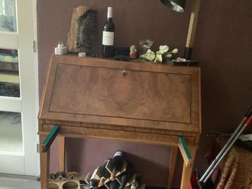 Mooi mahoniehouten kleine secretaire/schrijftafel beschikbaar voor biedingen