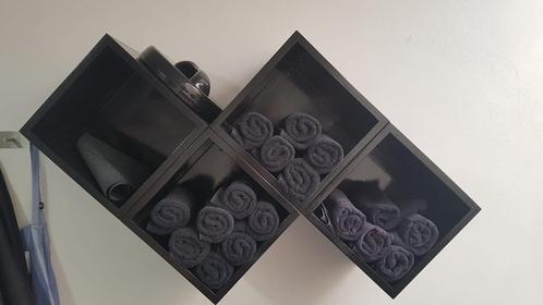 Opbergen / vakken / kapsalon, Huis en Inrichting, Overige Huis en Inrichting, Zo goed als nieuw, Ophalen